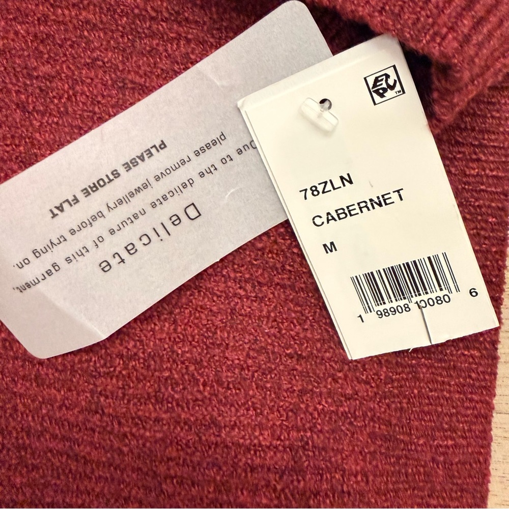 French Connection Classic Long Sleeve Sweater Women's Medium Cozy Academic Knit - Picture 6 of 8